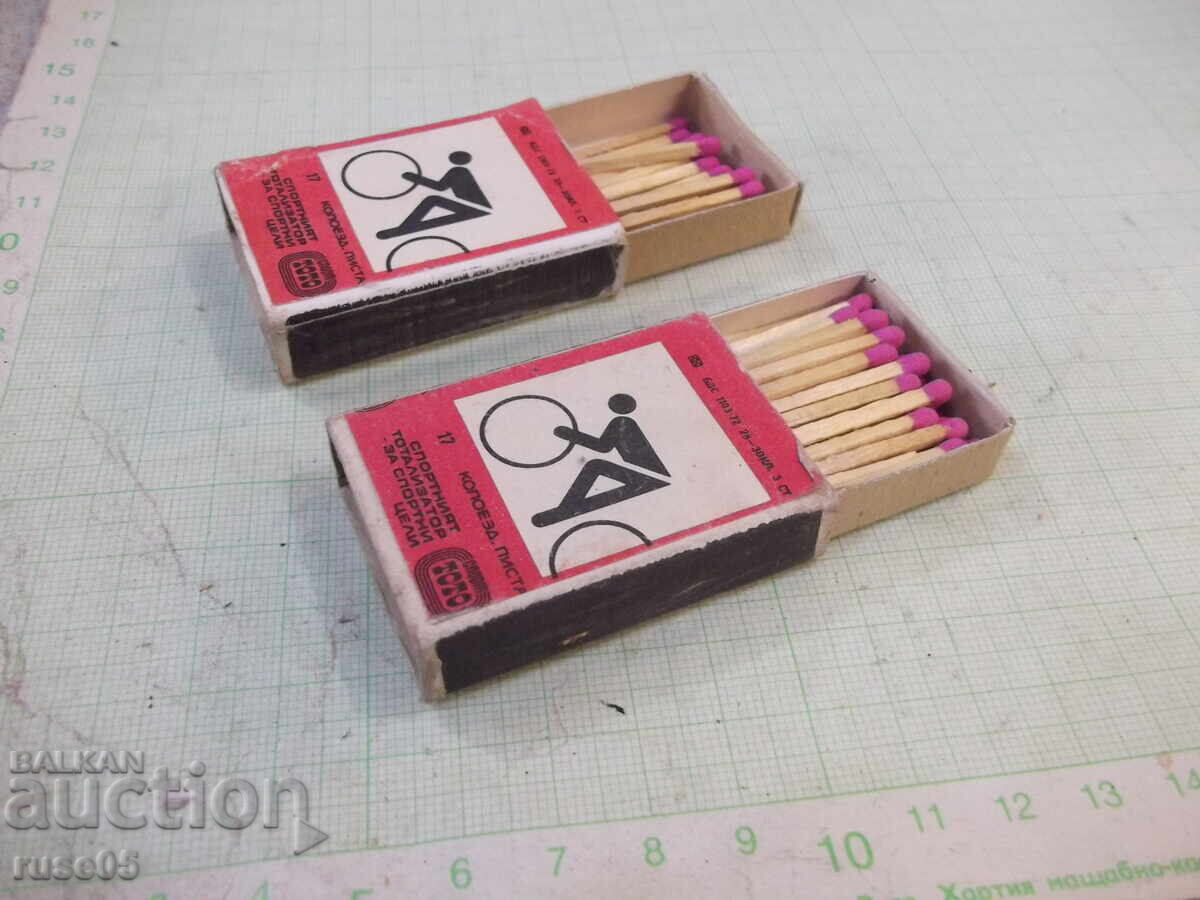 Licitație Lot de 2 buc. chibrituri "Pistă de ciclism"