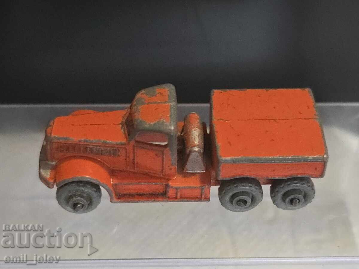 Auction  Matchbox LESNEY 15A Diamond T Prime Mover 1955-1958