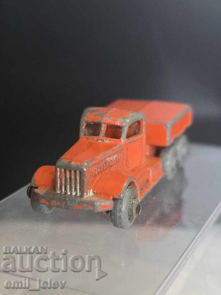 Delivery of Matchbox LESNEY 15A Diamond T Prime Mover 1955-1958
