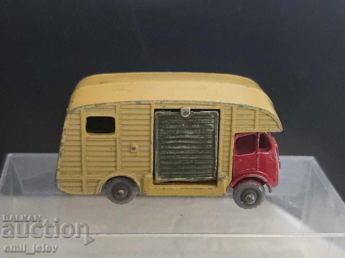 Matchbox LESNEY 35A Horse Box 1957-1964 Matchbox LESNEY 35A Horse Box 1957-1964