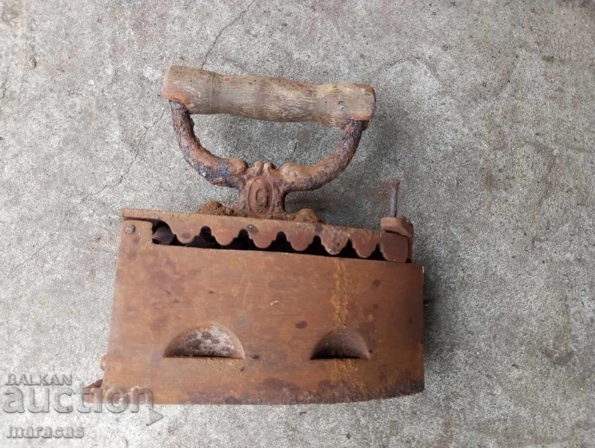 Un fier cărbune vechi - 5