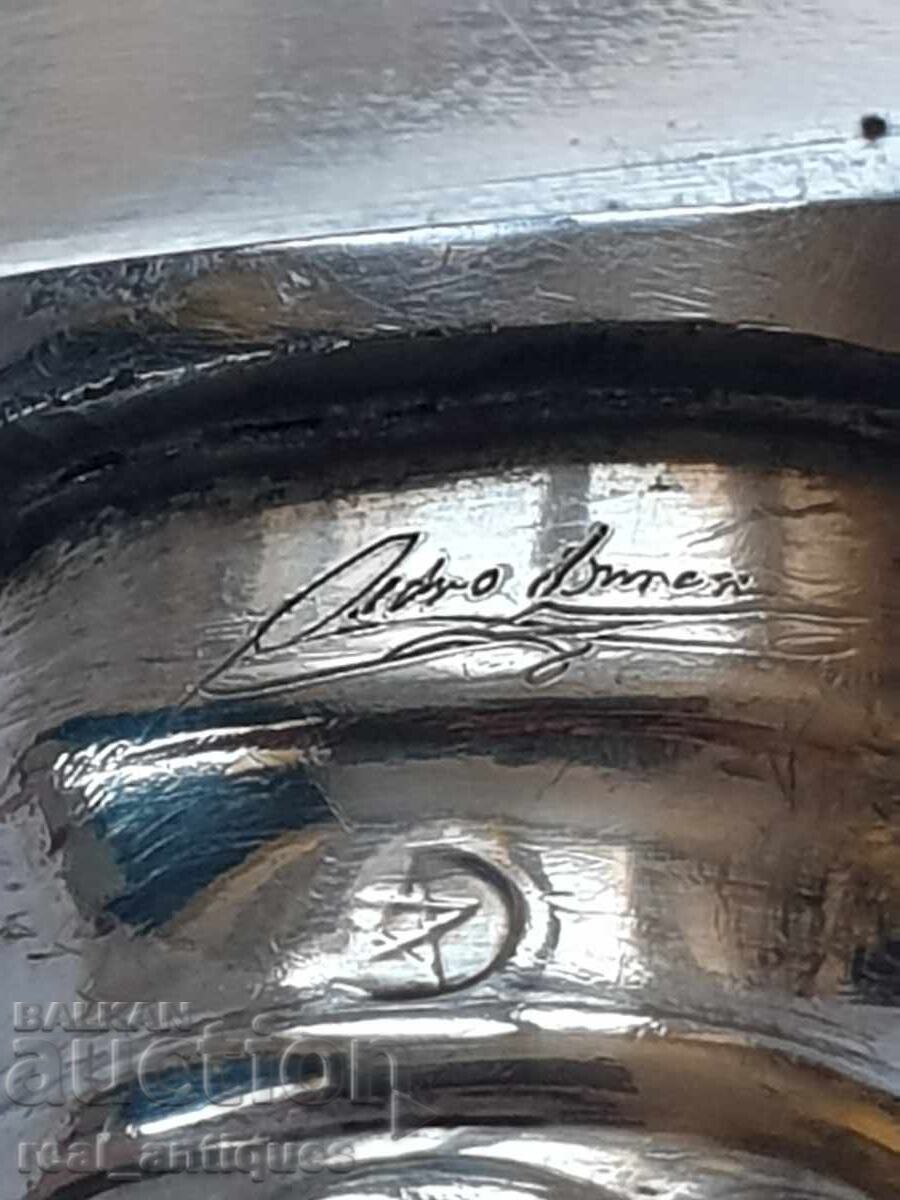 Ένα μαχαίρι με ασημένια λαβή - 5 Ένα μαχαίρι με ασημένια λαβή - 5