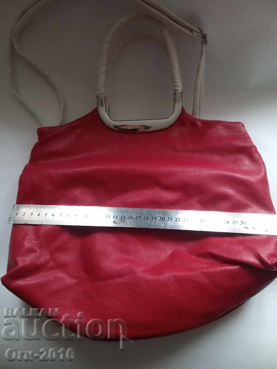 Auction  Ladies' Bag