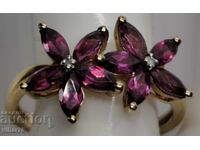 INELE DE AUR DE 8 CARATE CU GRANAT