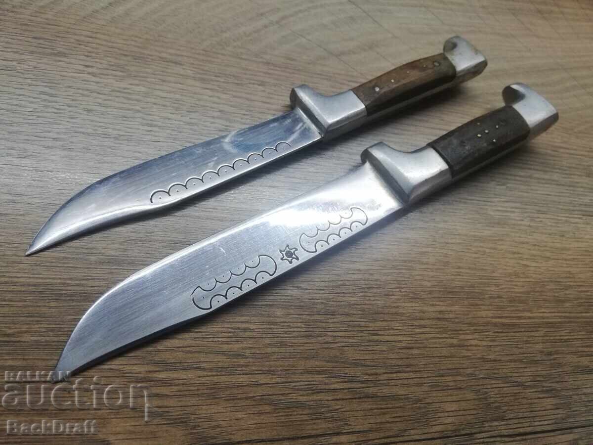 Аукцион 2 броя Стари Ножове,Нож,Острие Майстор Тодор Лалев-Габрово Аукцион 2 броя Стари Ножове,Нож,Острие Майстор Тодор Лалев-Габрово