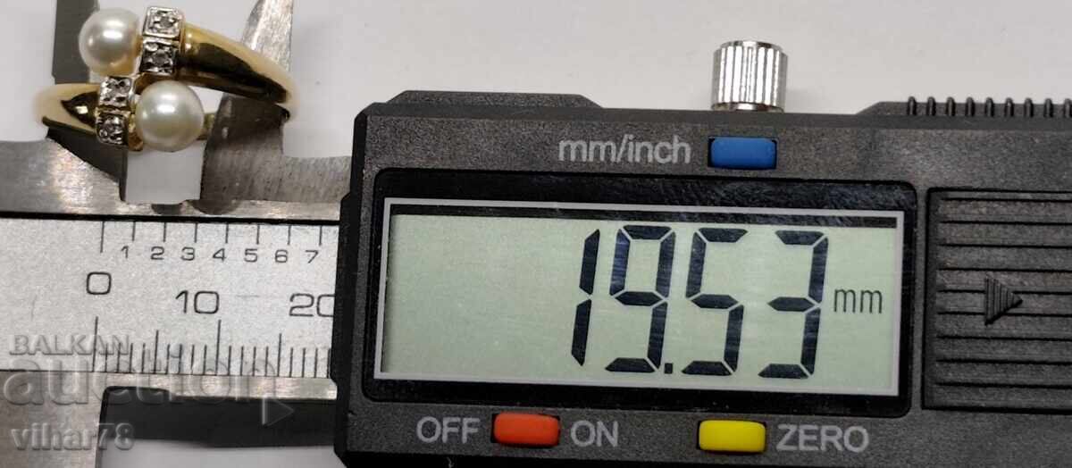 Delivery of GOLD RING 8 KARAT WITH PEARLS AND DIAMONDS