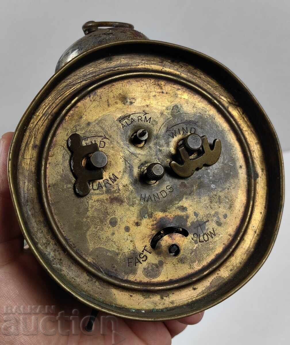 OLD JUNGHANS ALARM CLOCK FOR DECORATION, DOESN'T WORK with price 35.00 BGN | € 17.90 OLD JUNGHANS ALARM CLOCK FOR DECORATION, DOESN'T WORK with price 35.00 BGN | € 17.90