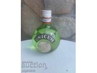 STICLĂ DE LICHIOR DIN ANII '70 PLINĂ SIGILATĂ - 0.5 LITRI