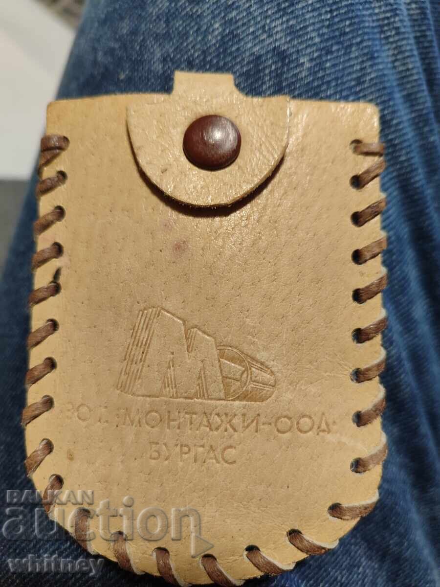 Delivery of Old keychains Burgas, 30 years "Montazhi"