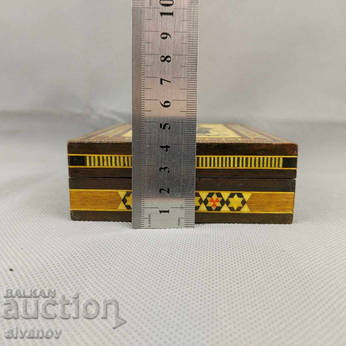 Beautiful old wooden jewelry box with Arabic motifs #3136 - 7 Beautiful old wooden jewelry box with Arabic motifs #3136 - 7