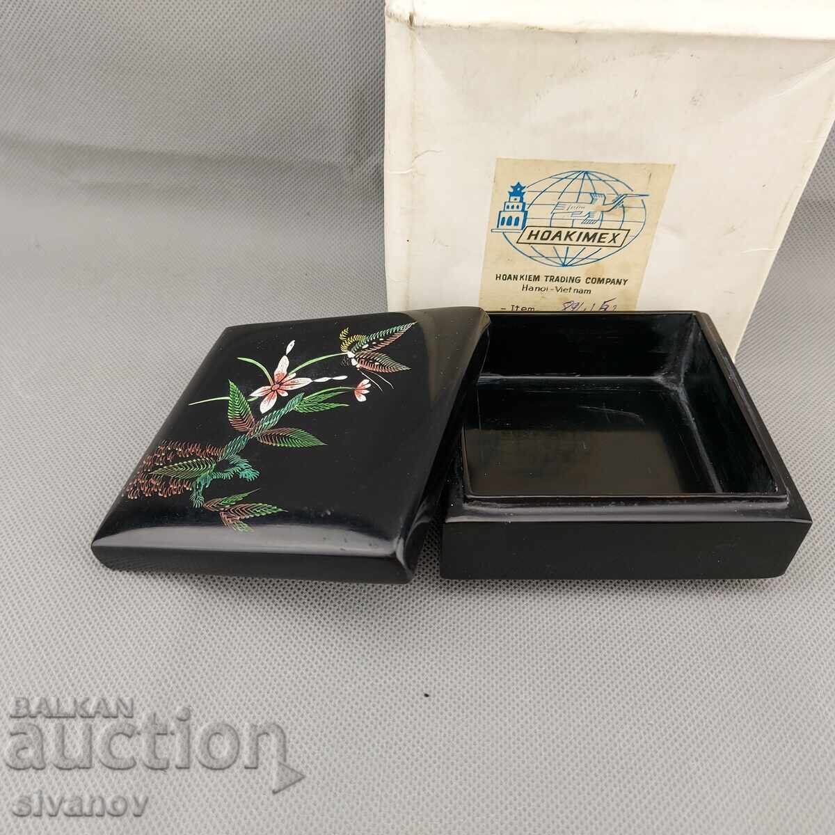 Auction Old wooden jewelry box Hoakimex Vietnam #3137 Auction Old wooden jewelry box Hoakimex Vietnam #3137