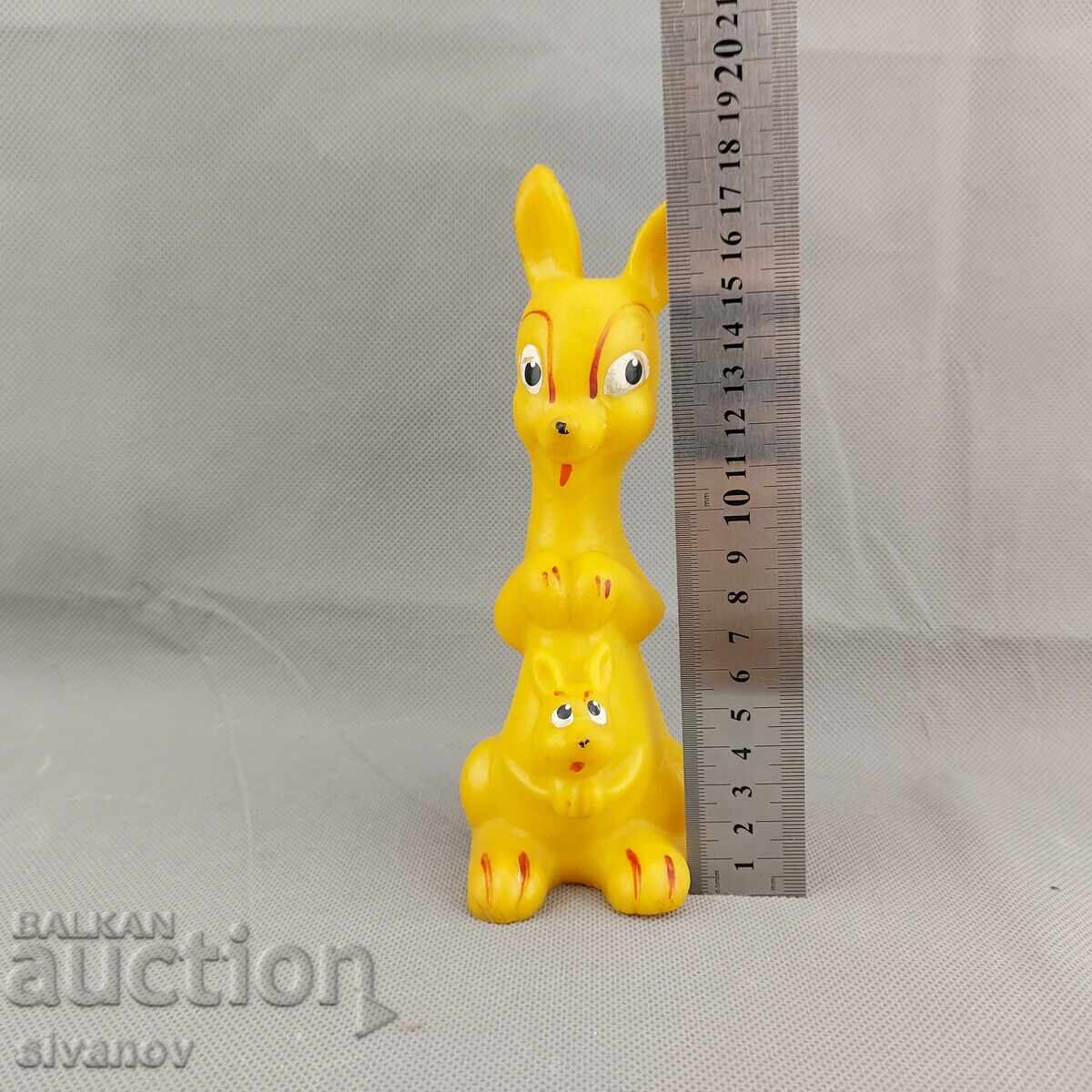 Παλιό λαστιχένιο παιχνίδι καγκουρώ από το 1970, βουλγάρικο #3153 - 6 Παλιό λαστιχένιο παιχνίδι καγκουρώ από το 1970, βουλγάρικο #3153 - 6