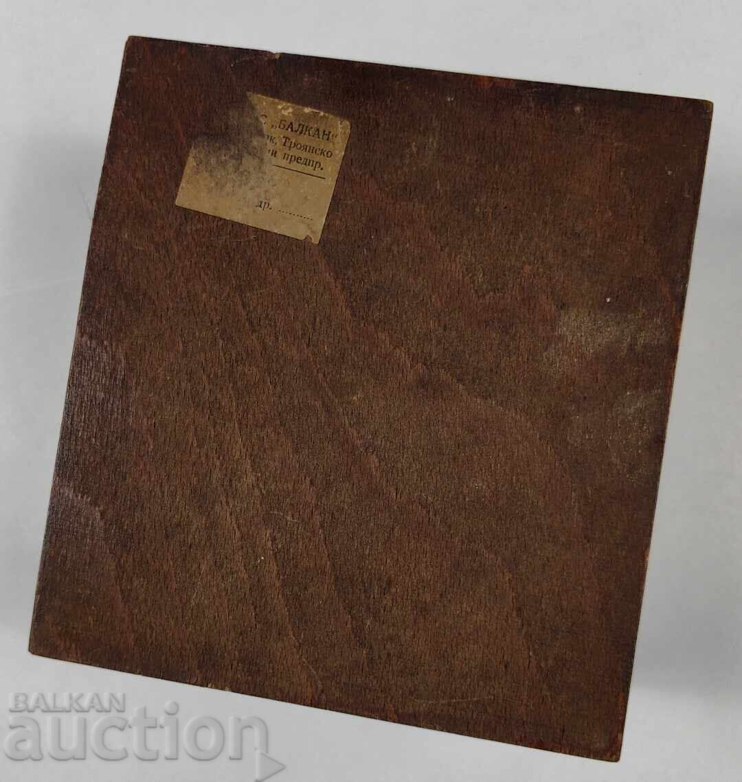 Delivery of Pyrography Wooden Box for Alarm Clock, Desk Clock