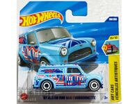 Hot Wheels 67 Austin Mini Van / Furgoneta Austin Mini Van