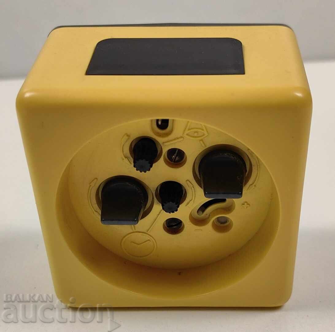 Παράδοση SOTS επιτραπέζιο ξυπνητήρι ΣΛΑΒΑ για διακόσμηση ΔΕΝ ΛΕΙΤΟΥΡΓΕΙ