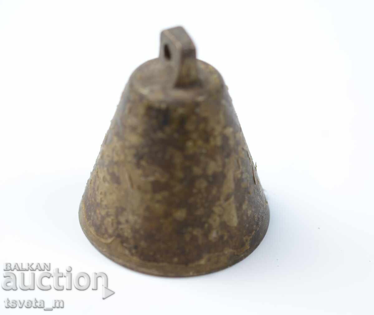 Auction  Bronze Bell Chime