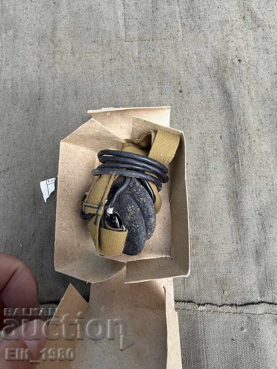 Headphones for a Russian dosimeter