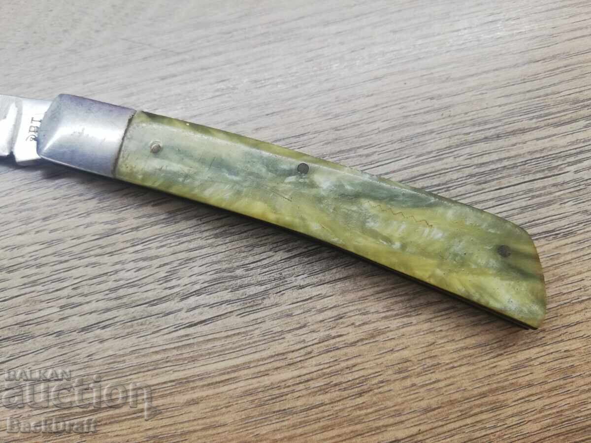 Auction Old Soviet folding pocket knife, knife "Hammer and Sickle" V. Tarnovo Auction Old Soviet folding pocket knife, knife "Hammer and Sickle" V. Tarnovo