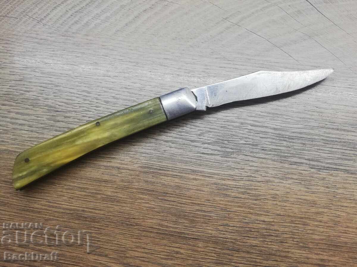 Delivery of Old Soviet folding pocket knife, knife "Hammer and Sickle" V. Tarnovo Delivery of Old Soviet folding pocket knife, knife "Hammer and Sickle" V. Tarnovo