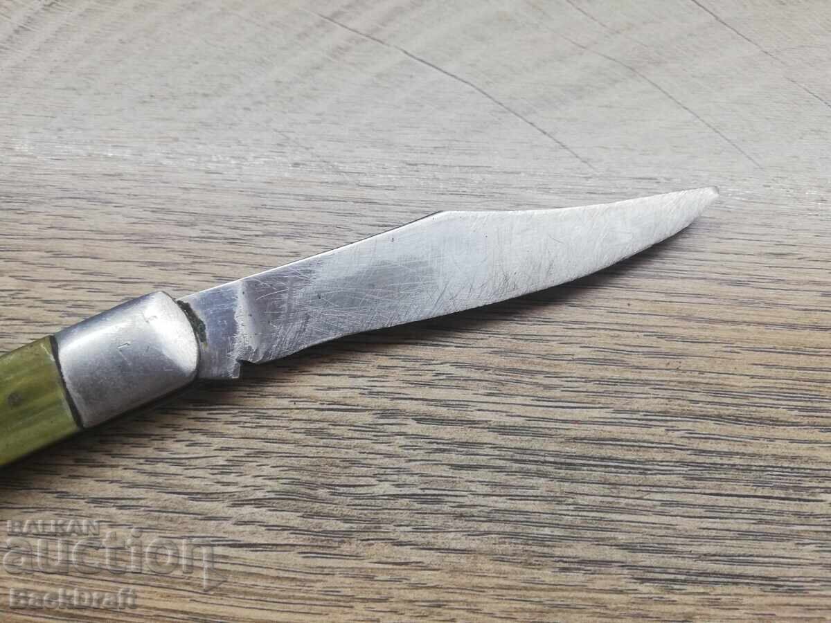 Old Soviet folding pocket knife, knife "Hammer and Sickle" V. Tarnovo - 5 Old Soviet folding pocket knife, knife "Hammer and Sickle" V. Tarnovo - 5