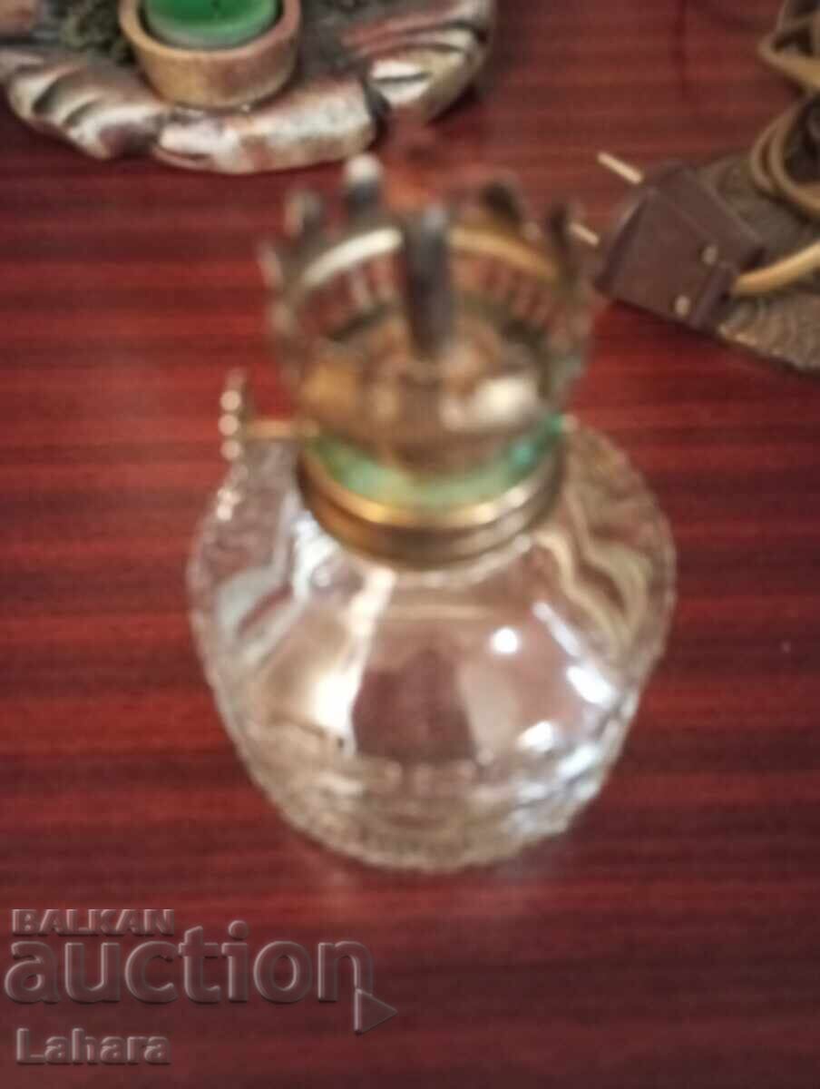 Delivery of Gas, kerosene lamp