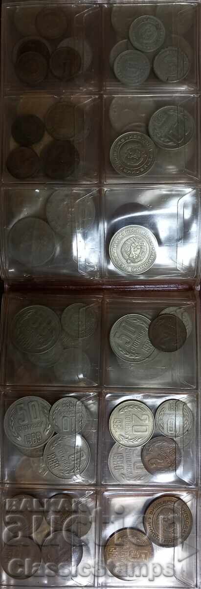 Παράδοση Bŭlgariya 1951-2000 φάκελος με πάνω από 100 νομίσματα