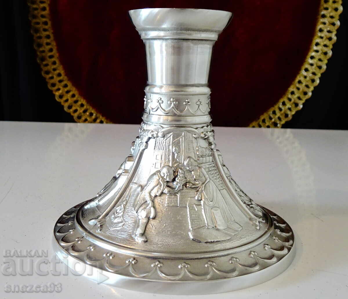 Brass candlestick with Lovers, the Eternal Groom, Serenade with price 59.00 BGN | € 30.17 Brass candlestick with Lovers, the Eternal Groom, Serenade with price 59.00 BGN | € 30.17