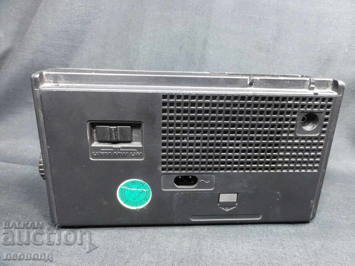 BZC STAR RETRO TRANSISTOR RADIO GRUNDIG HIT BOY 310 - 6