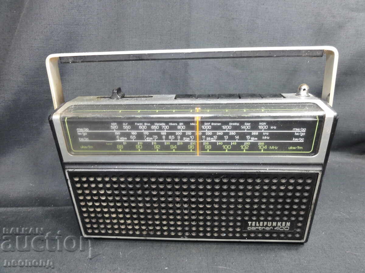 BZC STAR RETRO TRANSISTOR RADIO TELEFUNKEN PARTNER 400