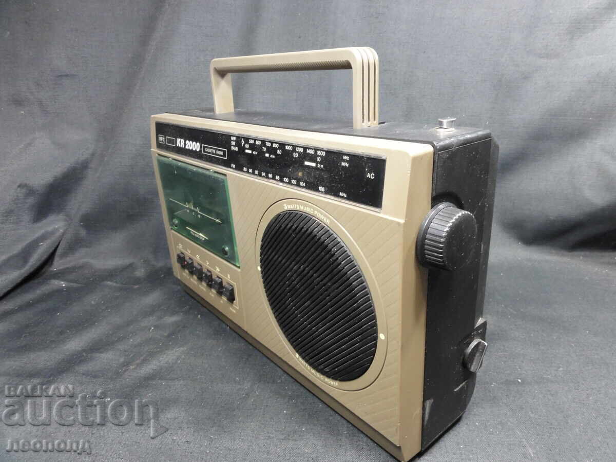 BZTs STAR RETRO SOC GDR TRANSISTOR RADIO CASSETTE RECORDER RFT KR2000 with price 39.00 BGN | € 19.94