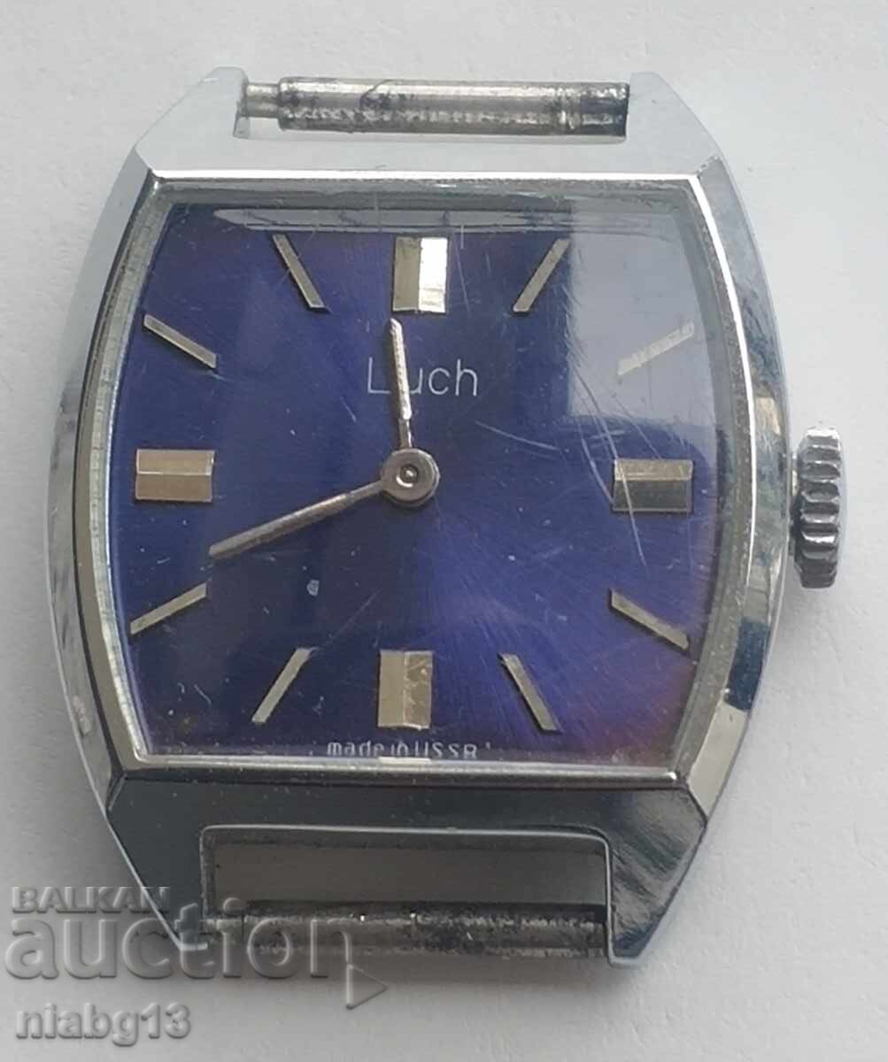 Ένα δοκάρι με τιμή 0.11 BGN | € 0.06