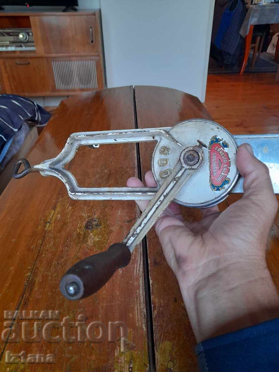 Old Solingen Nutcracker with price 45.00 BGN | € 23.01 Old Solingen Nutcracker with price 45.00 BGN | € 23.01