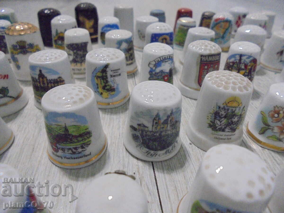 №*8333 Συλλογή 91 πορσελάνινων δαχτυλήθρων με τιμή 120.00 BGN | € 61.36 №*8333 Συλλογή 91 πορσελάνινων δαχτυλήθρων με τιμή 120.00 BGN | € 61.36