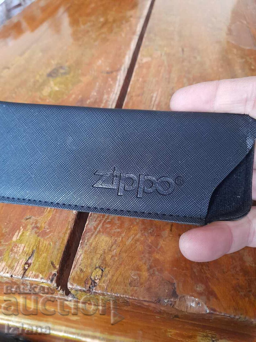 Παράδοση Παλιά θήκη γυαλιών Zippo Παράδοση Παλιά θήκη γυαλιών Zippo