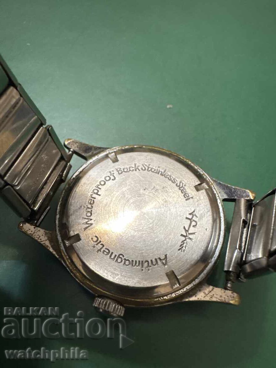 AF Nivaflex ελβετικό ανδρικό ρολόι. Σπάνιο. Λειτουργεί με τιμή 23.00 BGN | € 11.76