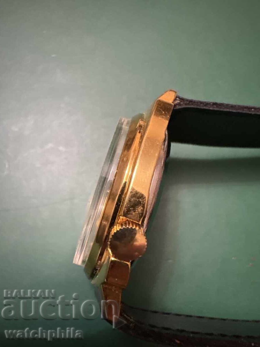 Παράδοση Ventex ελβετικό ανδρικό ρολόι. Λειτουργεί άψογα Παράδοση Ventex ελβετικό ανδρικό ρολόι. Λειτουργεί άψογα