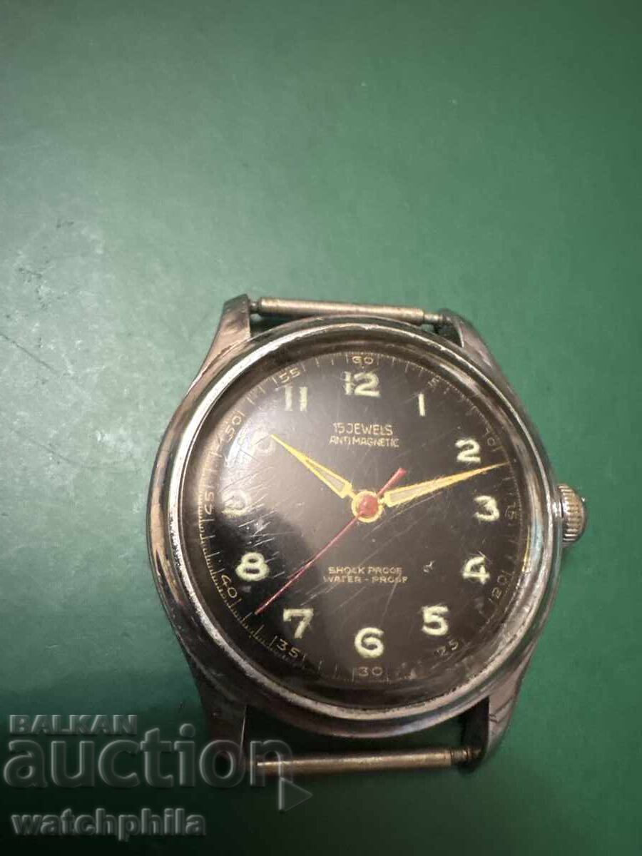 Στρατιωτικού τύπου σπάνιο ανδρικό ρολόι. Λειτουργεί άψογα με τιμή 27.66 BGN | € 14.14