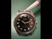 Στρατιωτικού τύπου σπάνιο ανδρικό ρολόι. Λειτουργεί άψογα