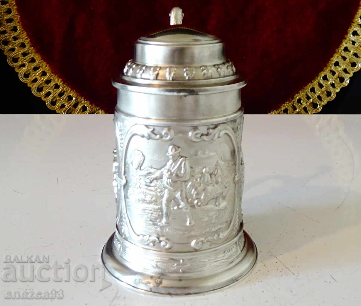 Δημοπρασία Καλαίσθητη κούπα με εικόνες Οράν, Σπορά, Θερισμός Δημοπρασία Καλαίσθητη κούπα με εικόνες Οράν, Σπορά, Θερισμός