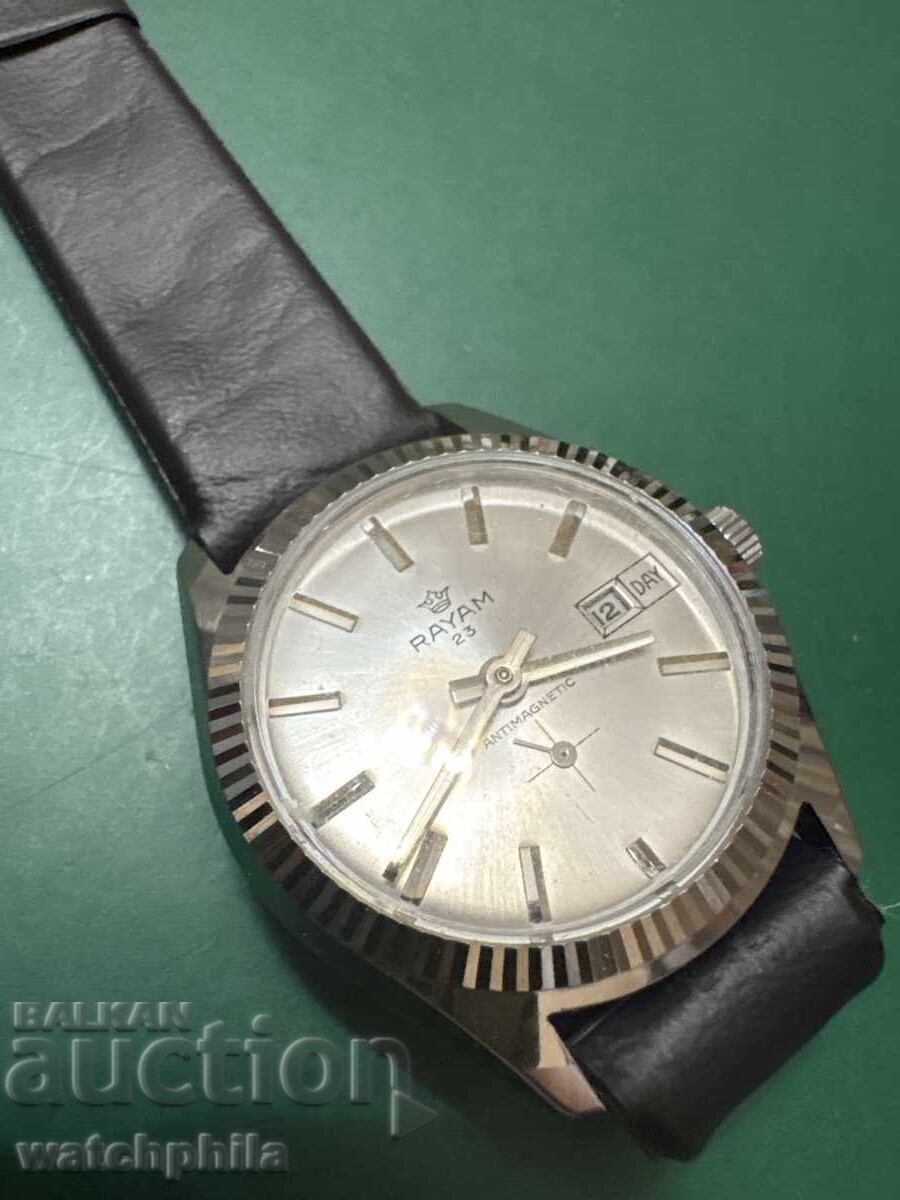 Rayam ανδρικό ελβετικό μηχανικό ρολόι. Άριστο με τιμή 17.00 BGN | € 8.69 Rayam ανδρικό ελβετικό μηχανικό ρολόι. Άριστο με τιμή 17.00 BGN | € 8.69