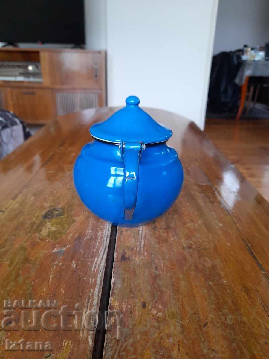 Доставка на Стар емайлиран чайник Доставка на Стар емайлиран чайник