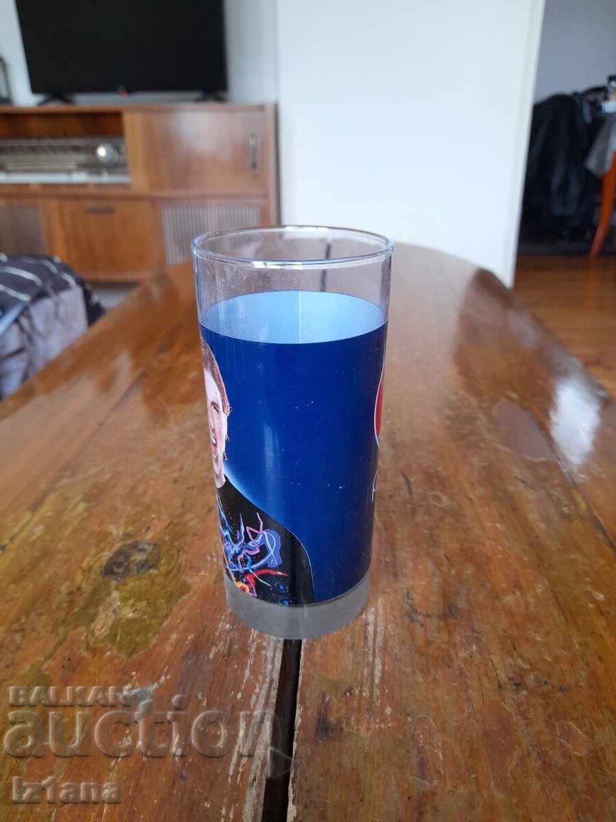 Old Pepsi glass, Pepsi with price 32.00 BGN | € 16.36 Old Pepsi glass, Pepsi with price 32.00 BGN | € 16.36