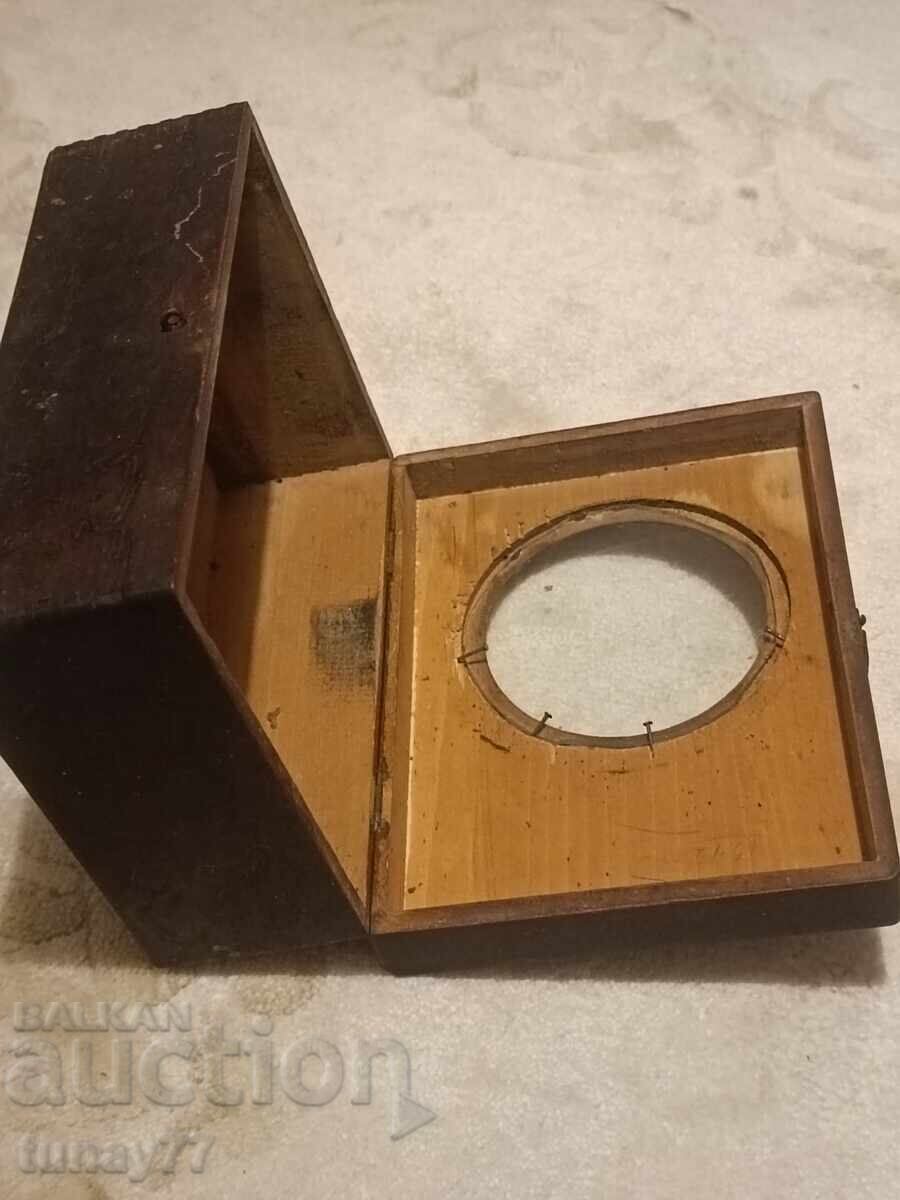 Auction  Old wooden watch box with pyrography from the Tsarist era