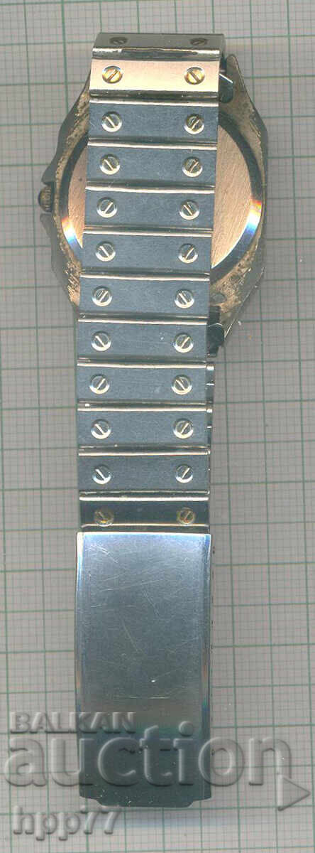 Auction  Clock 3 is running