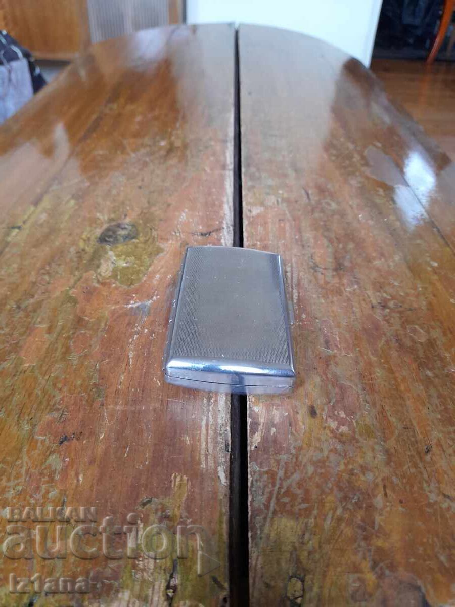 Παλιό ταμπακιέρα με τιμή 27.00 BGN | € 13.80