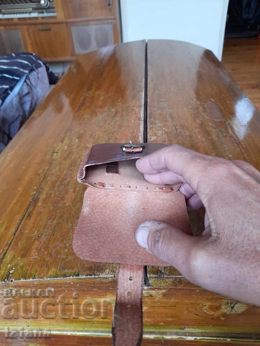 Old leather belt bag - 6