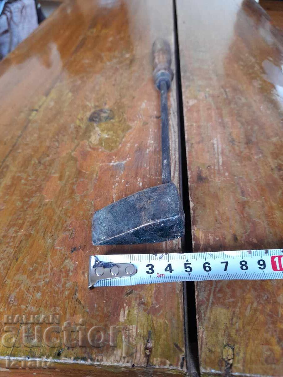 Delivery of Antique soldering iron Delivery of Antique soldering iron