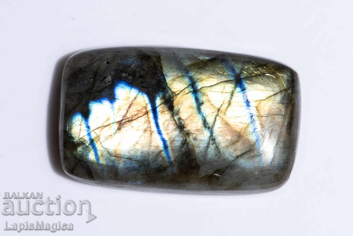 Labradorit 61.5ct octagon cabochon Labradorit 61.5ct octagon cabochon