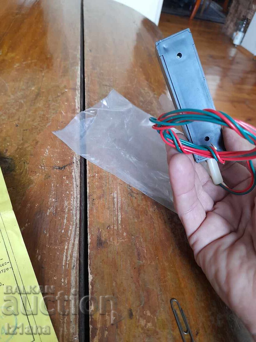 Old car voltmeter with light indication - 5 Old car voltmeter with light indication - 5