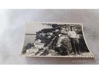 Φωτογραφία Πόγραδετς, Αλβανία Άνδρας πάνω από το χωριό 1956